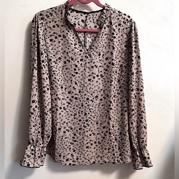 NWOT~SHEIN Long Sleeve Blouse - Picture 1 of 7
